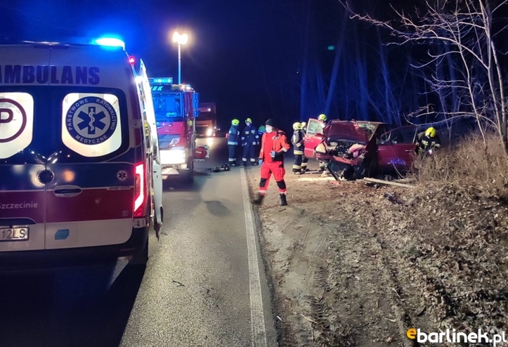 Poważny wypadek na DW156 Barlinek - Strzelce Krajeńskie. Samochód dachował...| FOTO