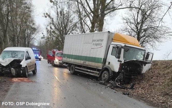 Wypadek w okolicach Mierzęcina w gm.Dobiegniew | FOTO