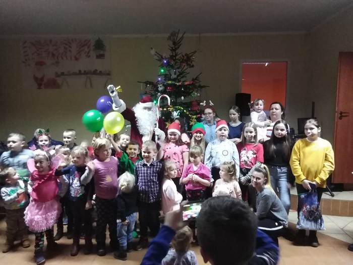 Mikołaj odwiedził dzieci w Jarosławsku! Dzieci były wyjątkowo grzeczne….[FOTO]