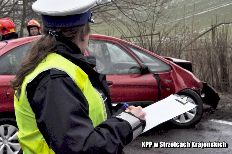 Policjanci eliminują pijanych kierowców. Kierowca Opla w Starym Kurowie miał ponad półtora promila alkoholu....