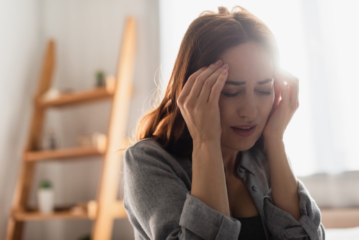 Przewlekły ból głowy - rodzaje bólu, które powinieneś skonsultować z lekarzem